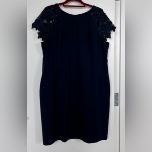 Elegant Black Lace Sleeve Midi Dress